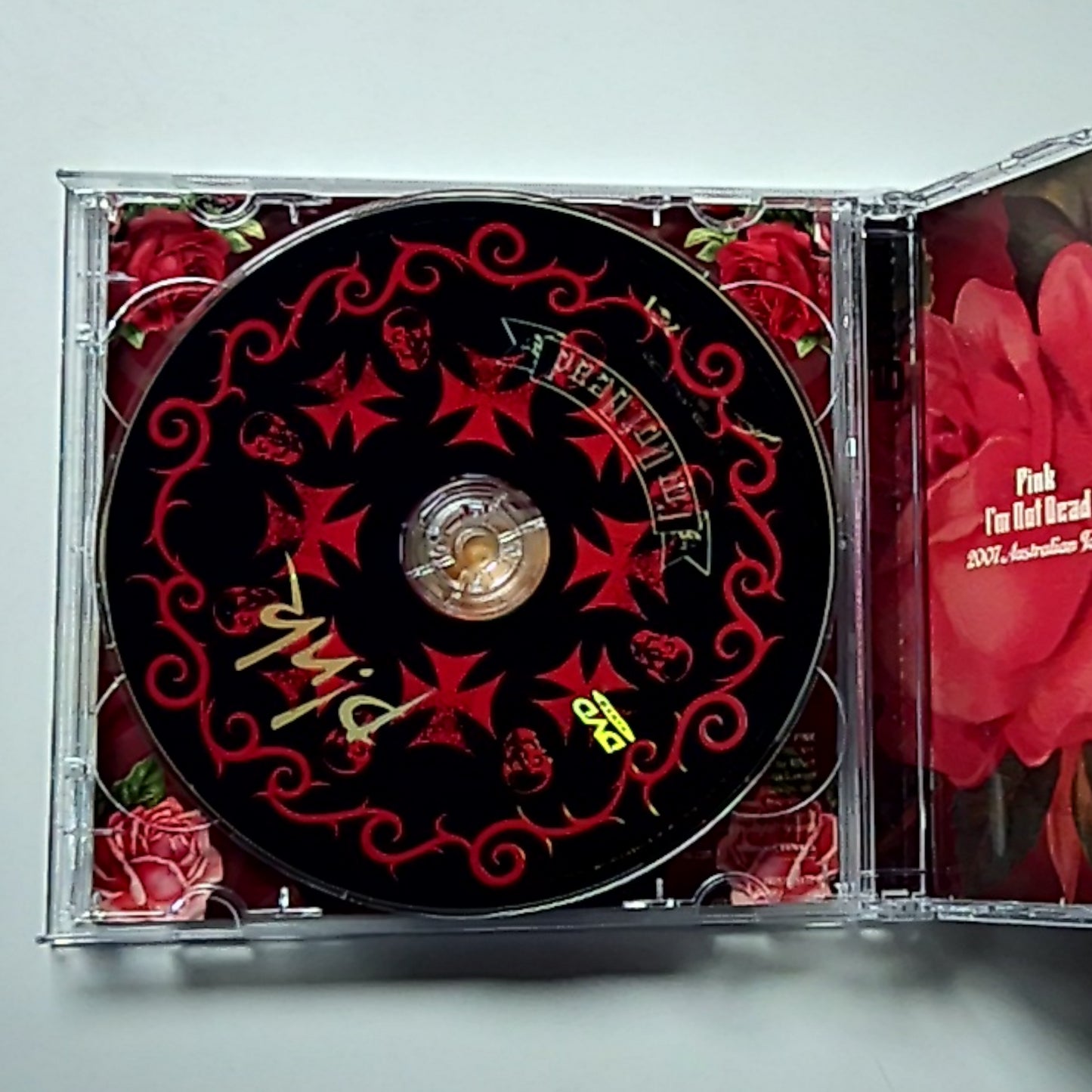 P!NK – I'm Not Dead (CD + DVD, 2007) Australia 88697075172