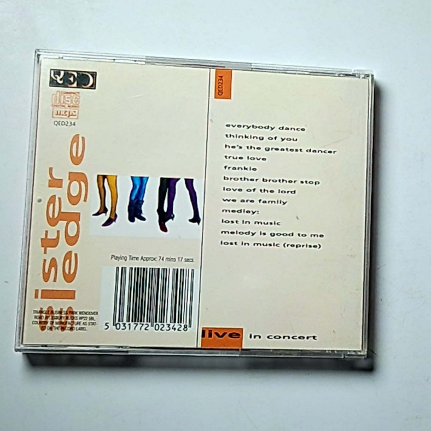 Sister Sledge – Live In Concert (CD) UK QED234