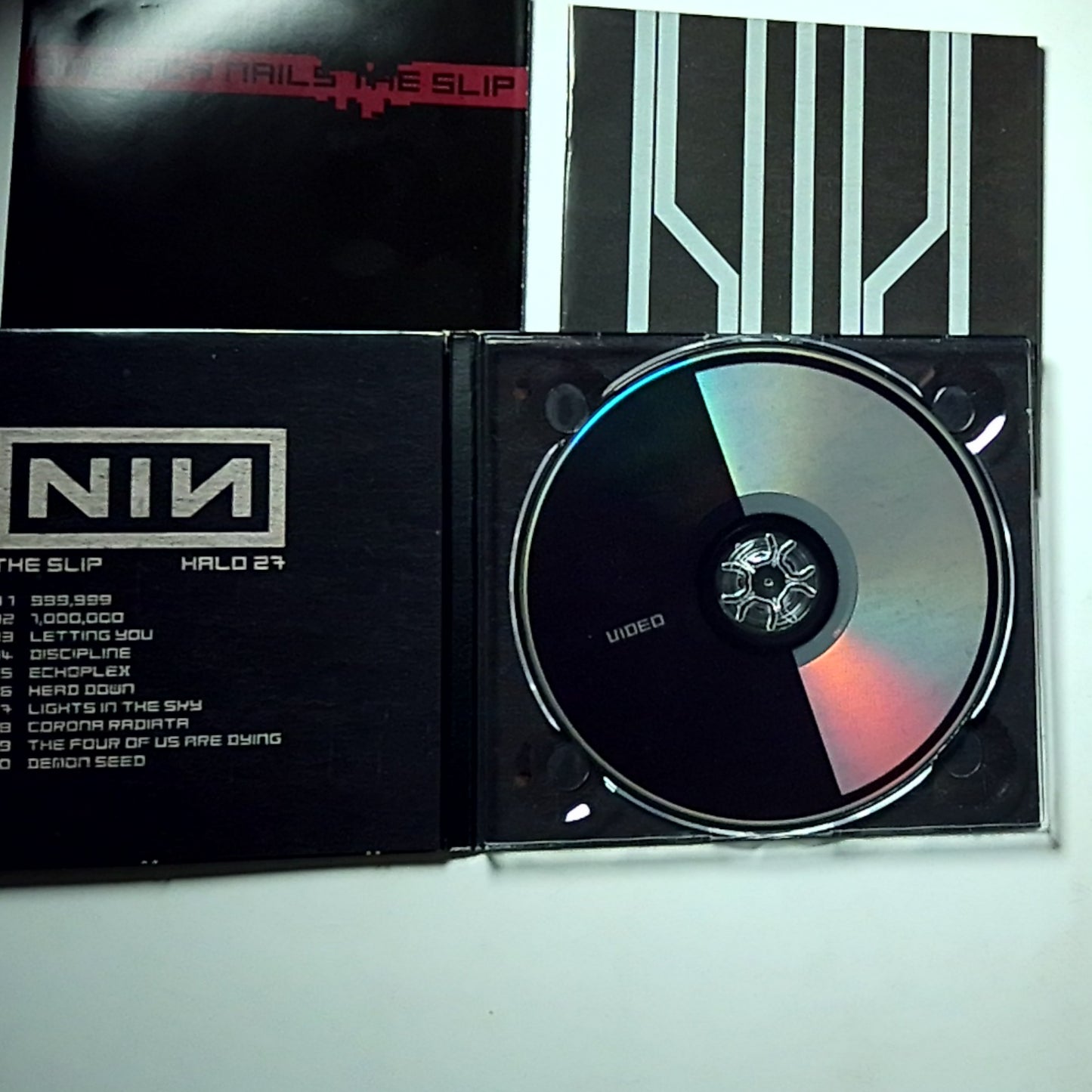 Nine Inch Nails – The Slip (CD + DVD, 2008) US HALO 27 CD-LE