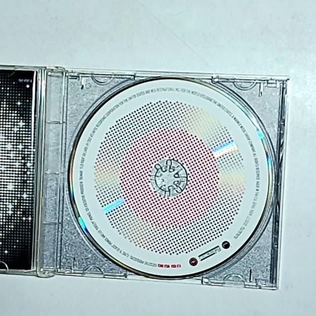 Flo Rida – Wild Ones  (CD, 2012) Europe 7567-87617-6