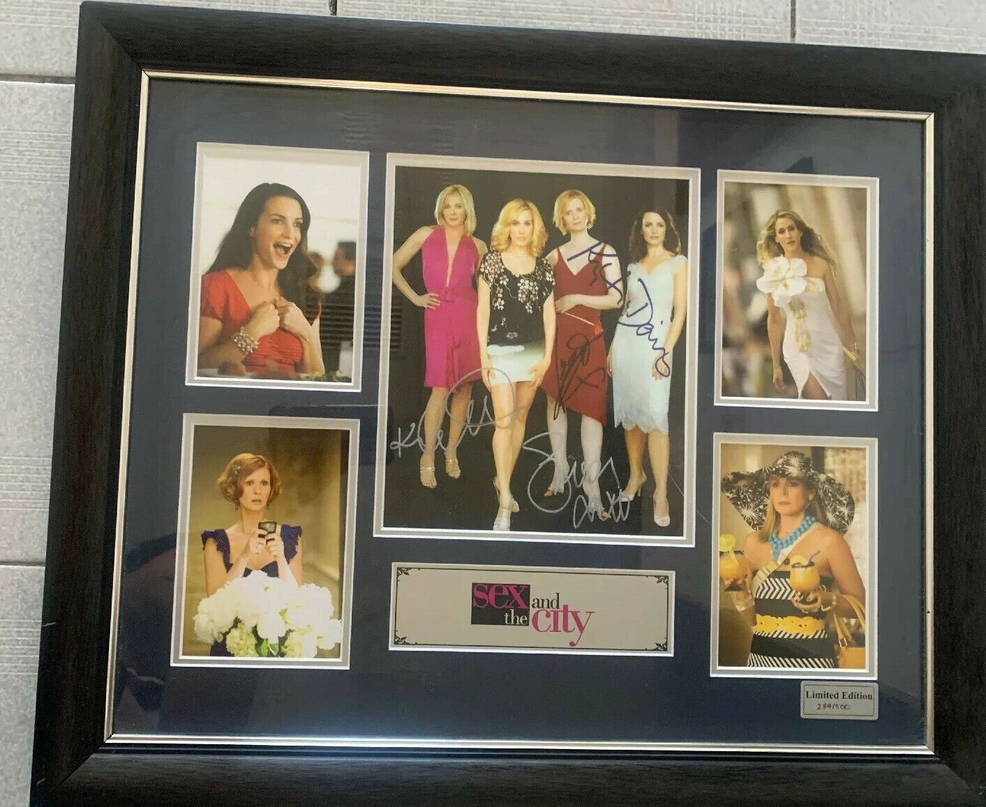 Sex And The City Frame And Signed Limited Edition 284/500 Hanging Picture Frame
