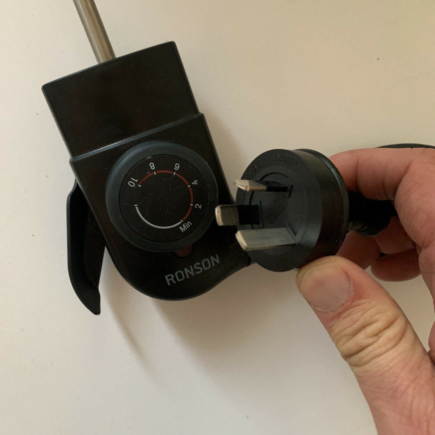 Genuine Ronson REW600 240V 10A T180 Temperature Probe Power