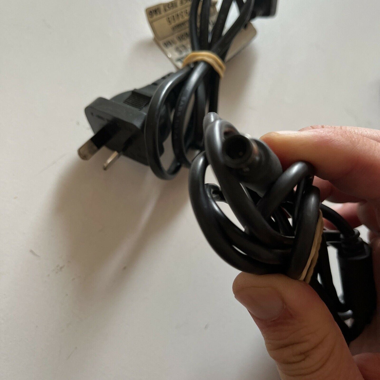 Genuine DELL LA65NS0-00 AC Laptop Adaptor PA-1650-06D3 P/N: DF263 19.5V 3.34A