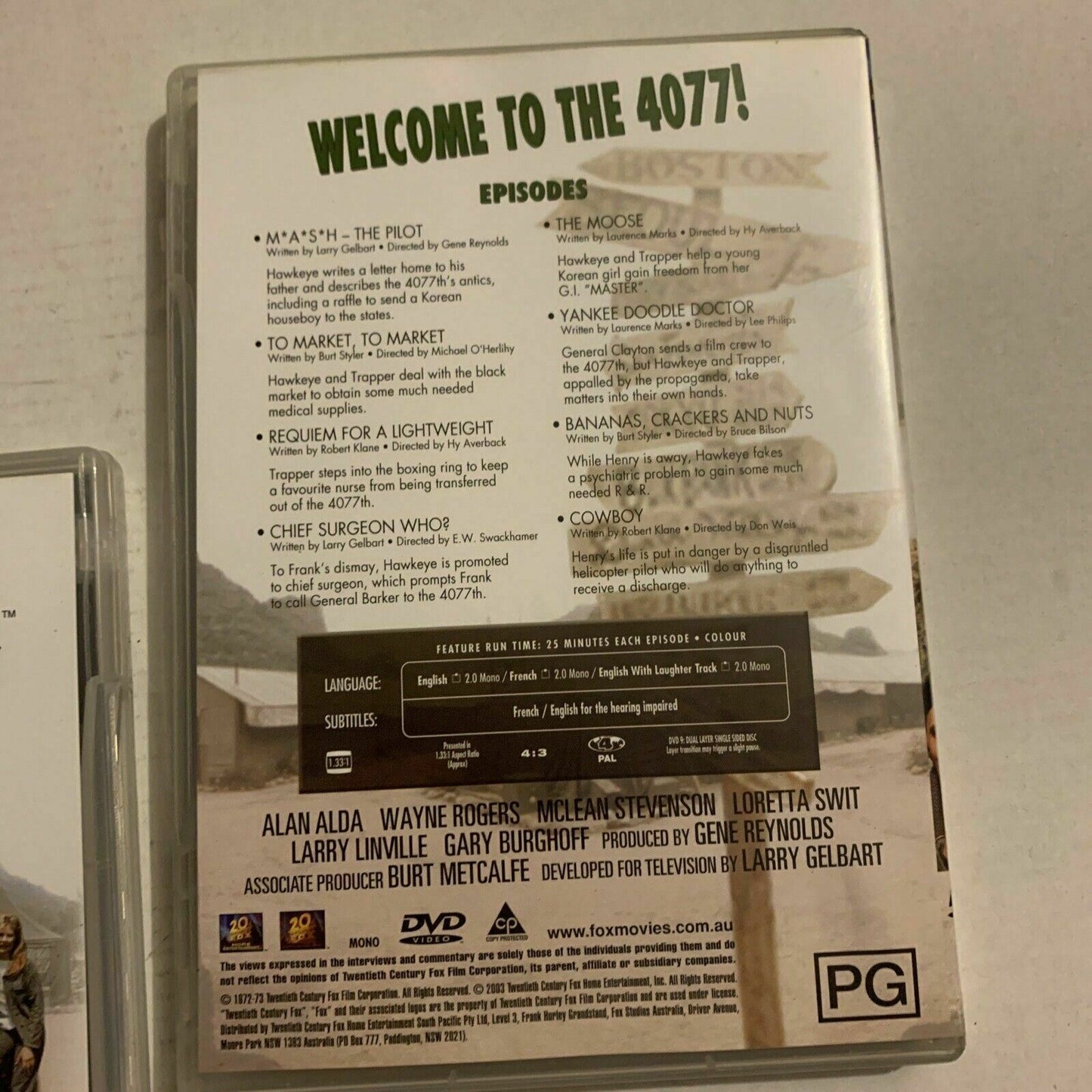 MASH : Season 1 (DVD, 1972, 3-Disc Set) Alan Alda, Loretta Swit. Region 4,2