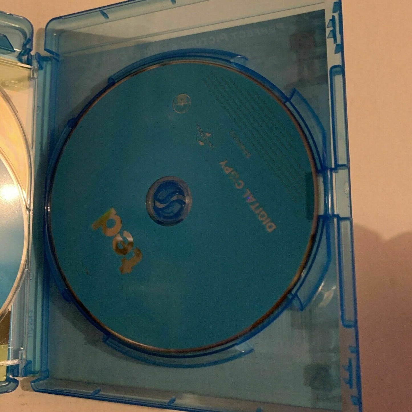 Ted - Extended Edition (Blu-ray, 2012, 3-Disc Set) Region B