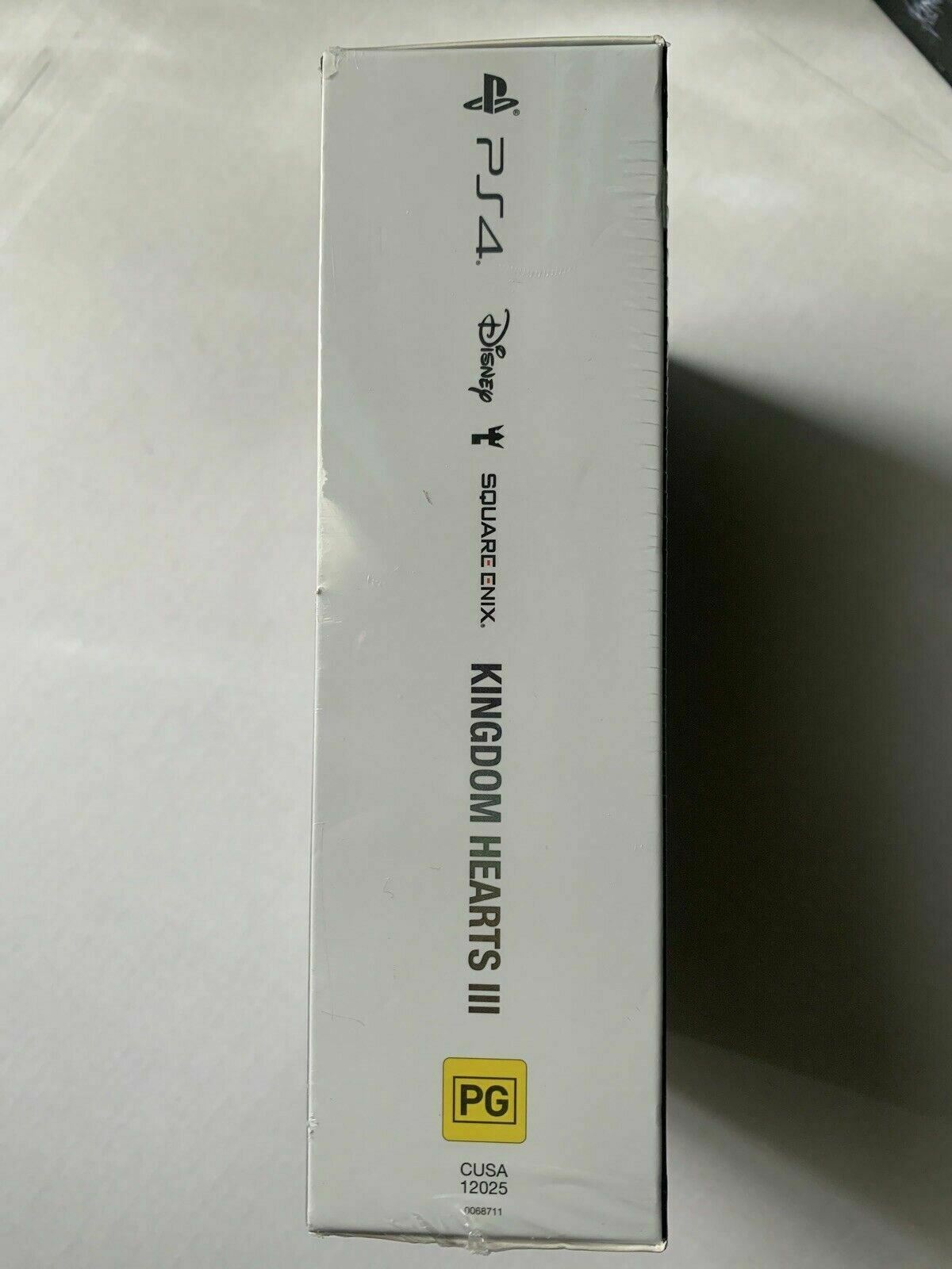 *New Sealed* Kingdom Hearts III - PS4 Deluxe Edition With Sora Vinyl Figure