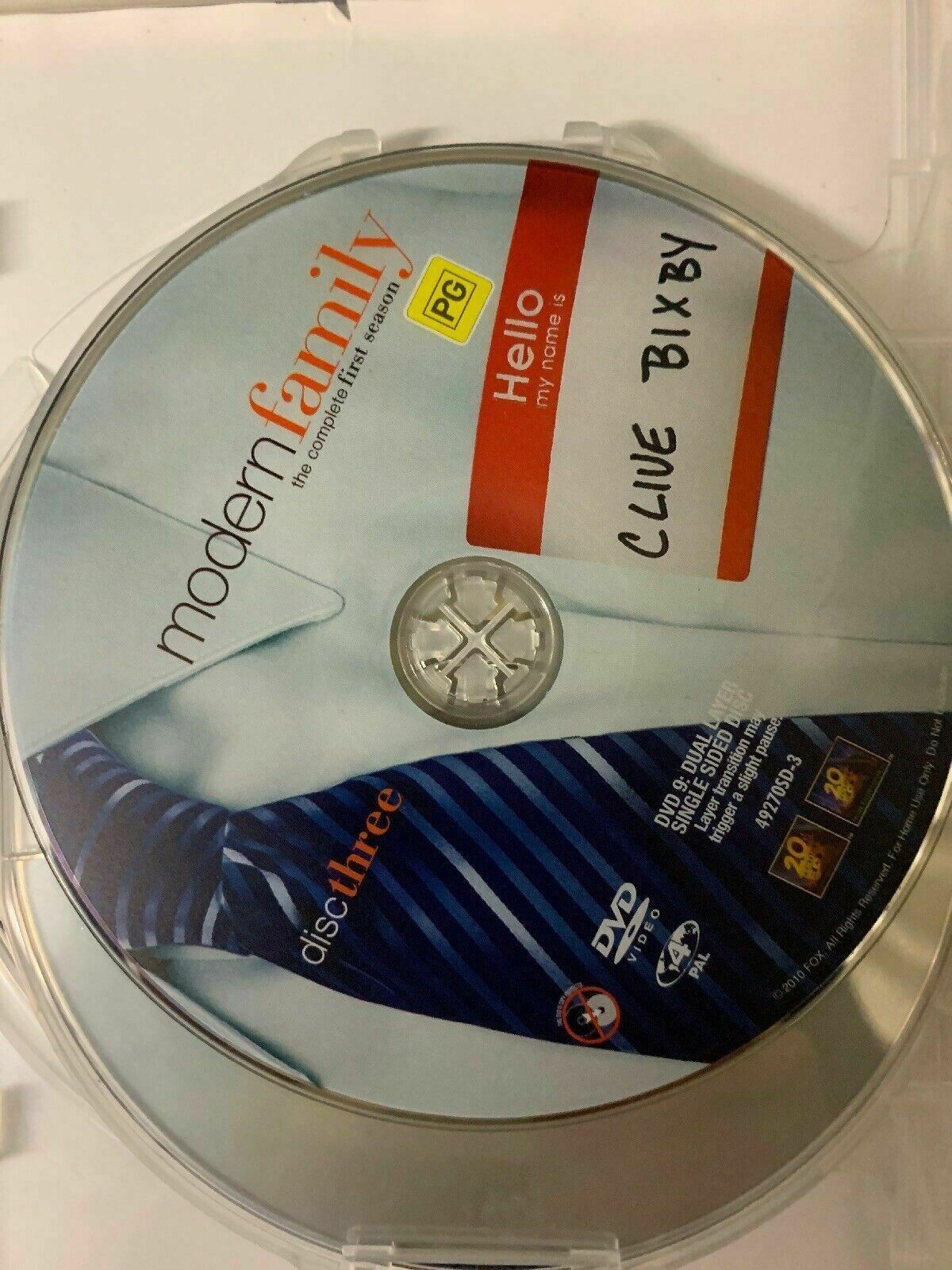 Modern Family : Season 1  (DVD, 2010, 4-Disc Set)