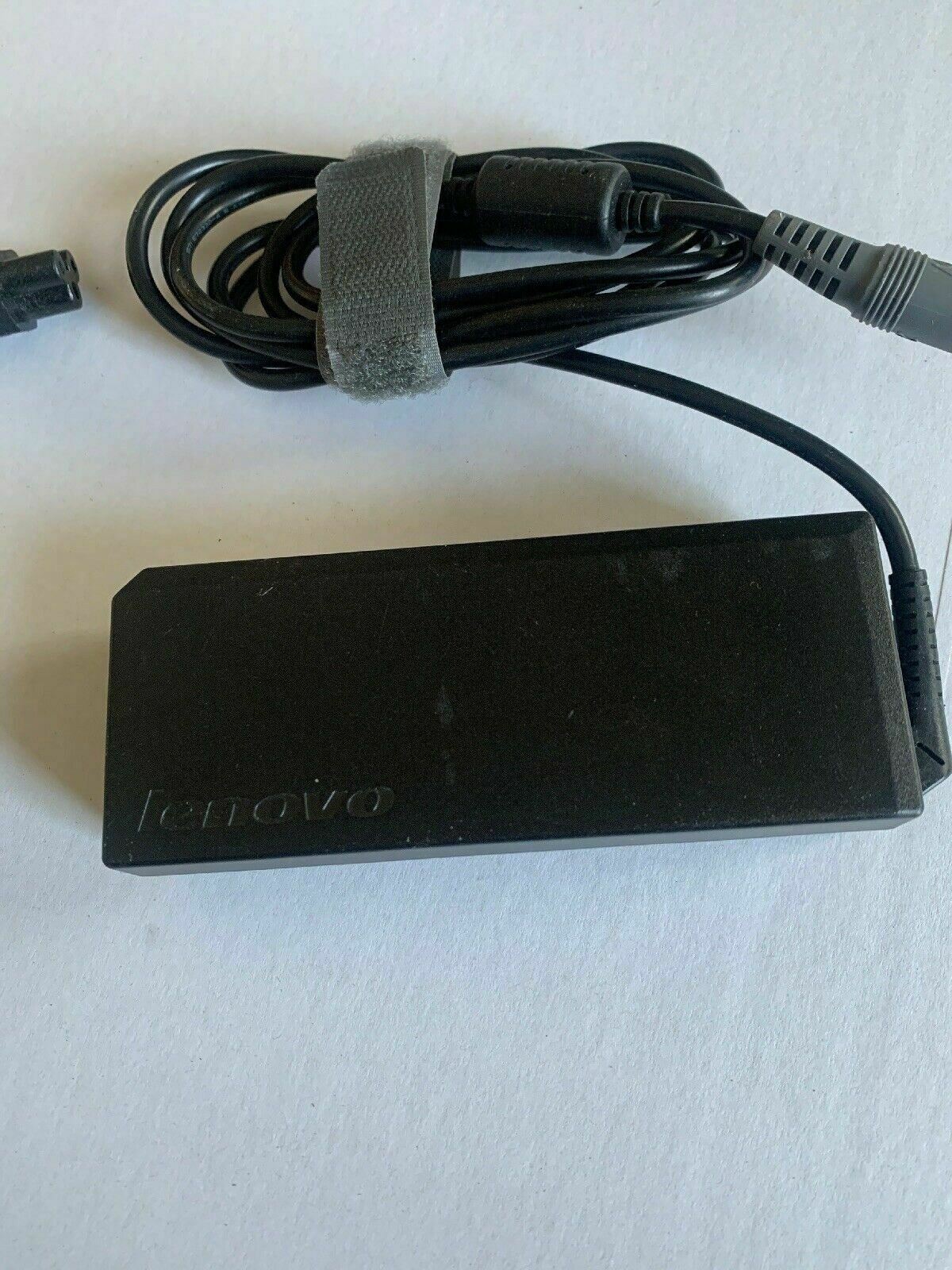 Genuine OEM Lenovo 42T4424 AC Adapter 90W 20V For Laptop Thinkpad