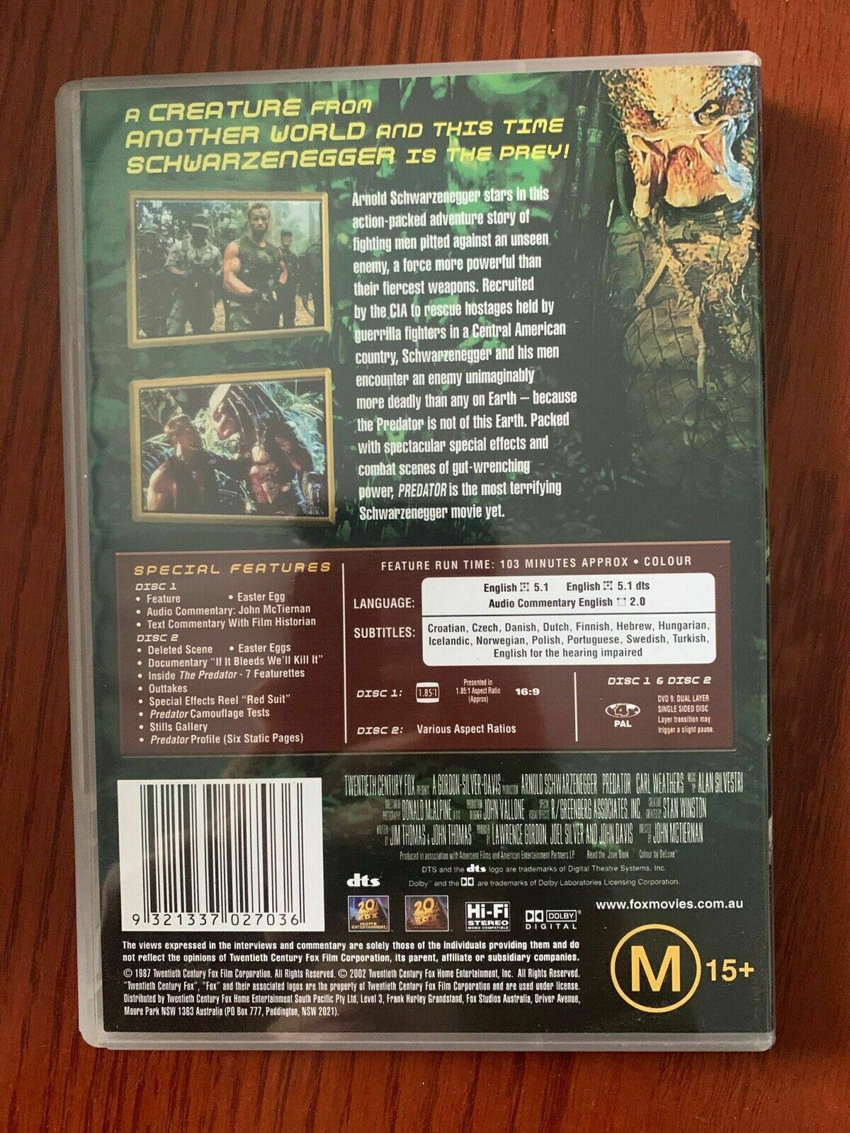 Arnold Schwarzenegger Collection (DVD, 3-Disc Set) Conan, Predator, Commando