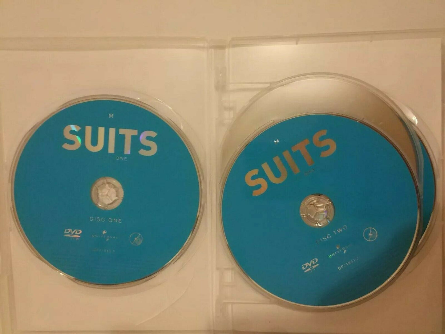 Suits : Season 1 (DVD, 2012, 4-Disc Set)