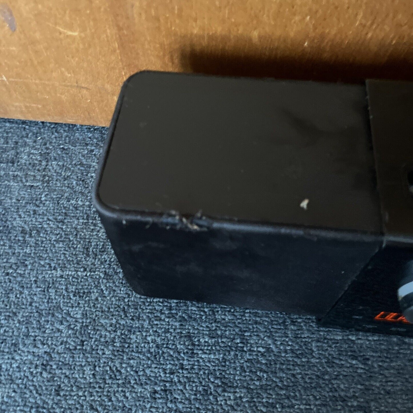 Logitech Pure-Fi Express S-00067 Alarm Clock iPod 30-Pin Dock