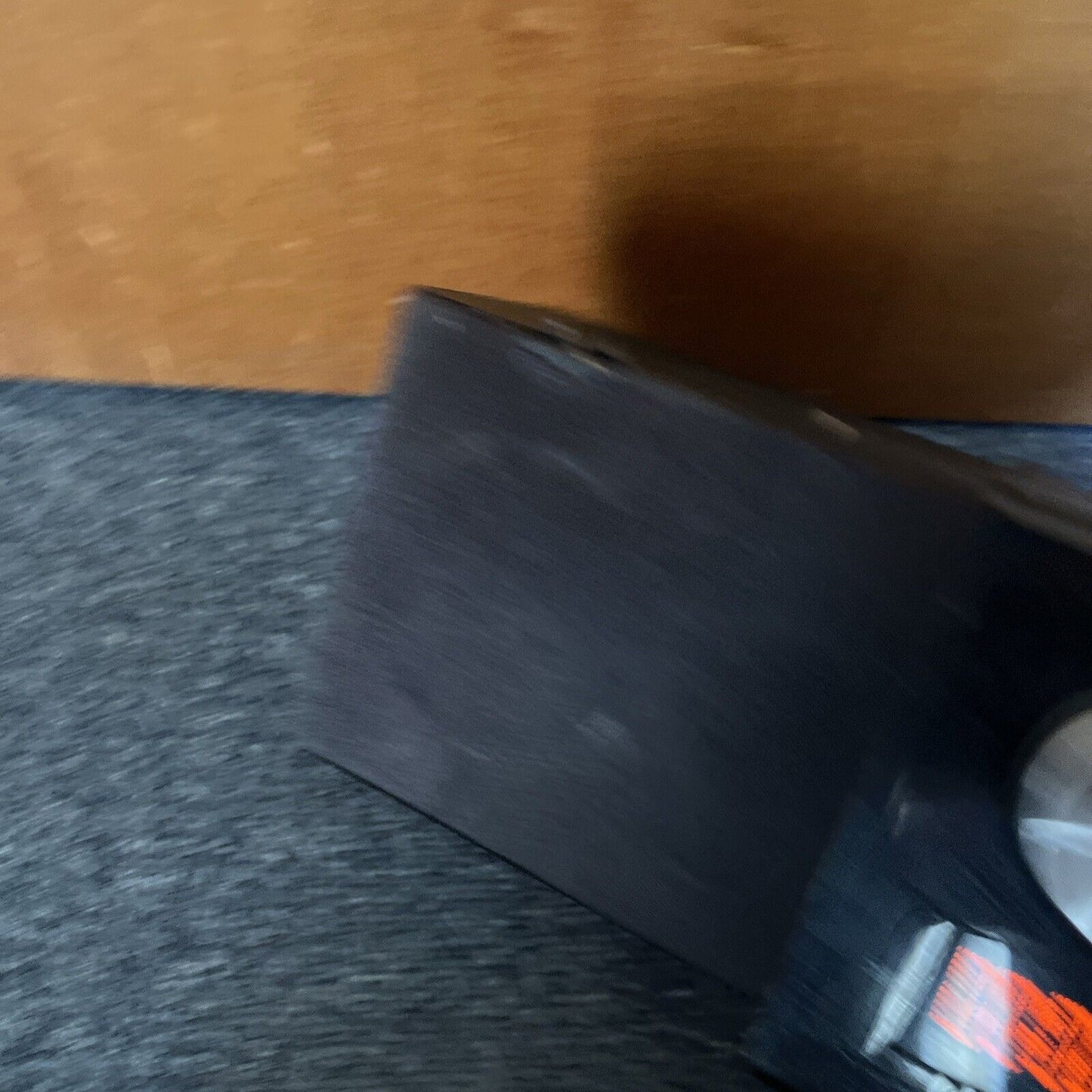 Logitech Pure-Fi Express S-00067 Alarm Clock iPod 30-Pin Dock