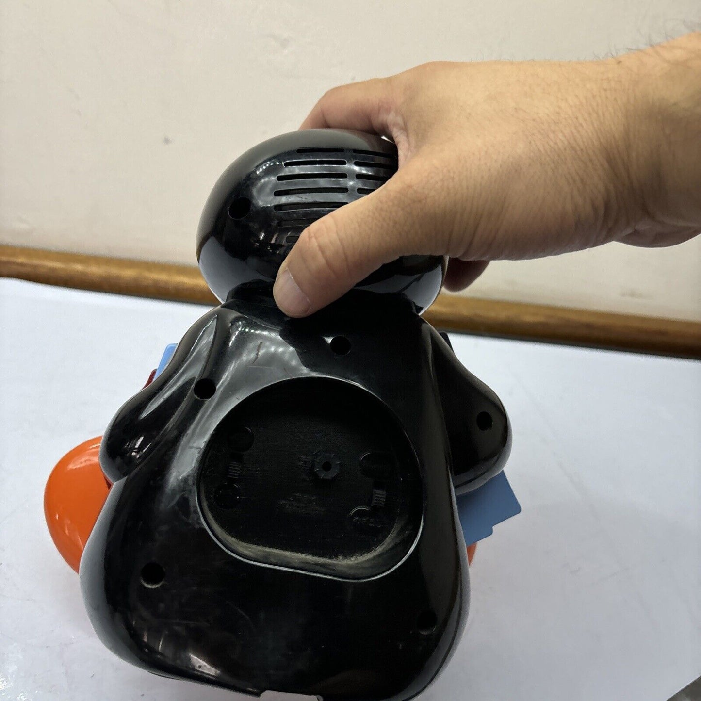 Pingu Table Clock A-KRYD *Not Working - Plays Sound But Clock Not Working*