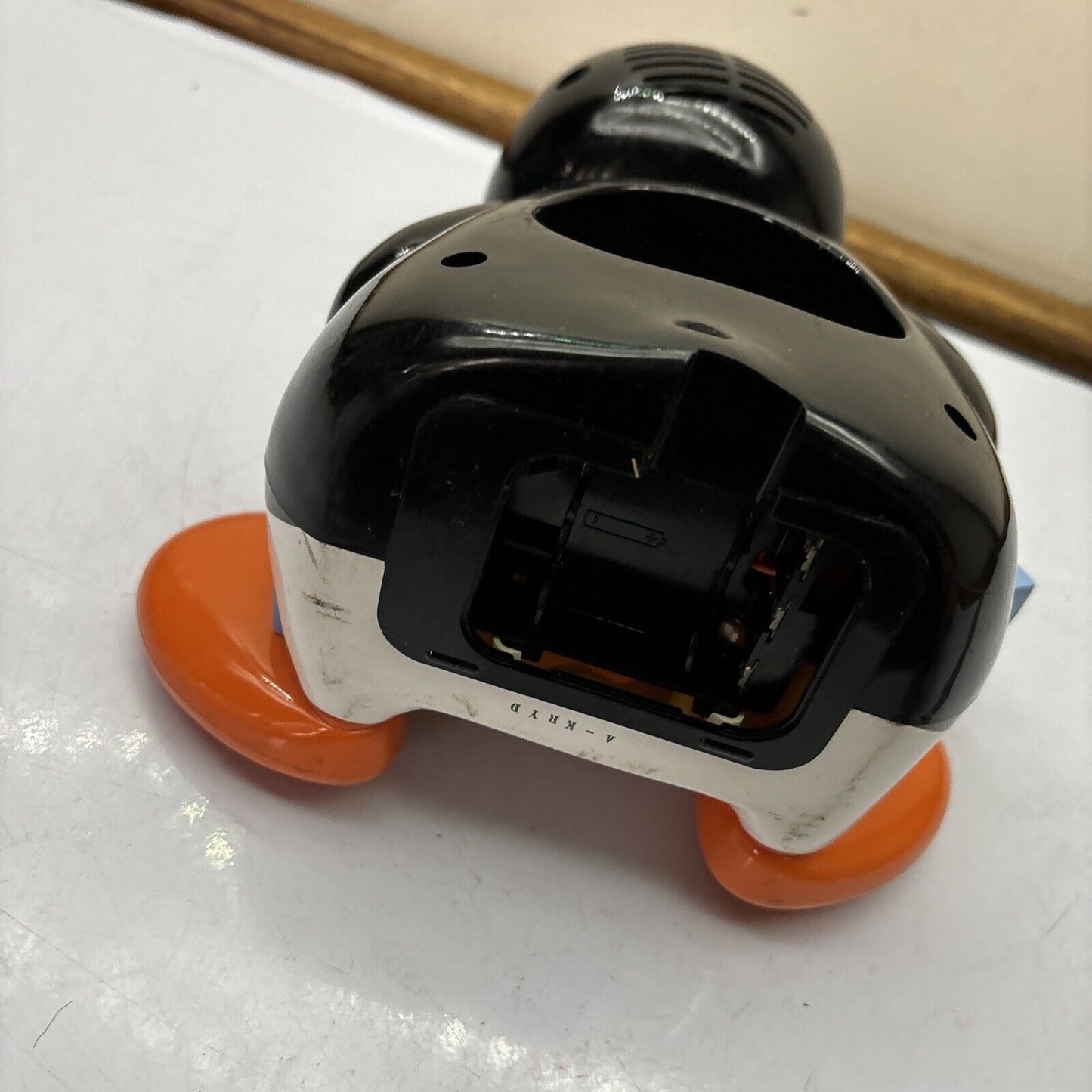 Pingu Table Clock A-KRYD *Not Working - Plays Sound But Clock Not Working*