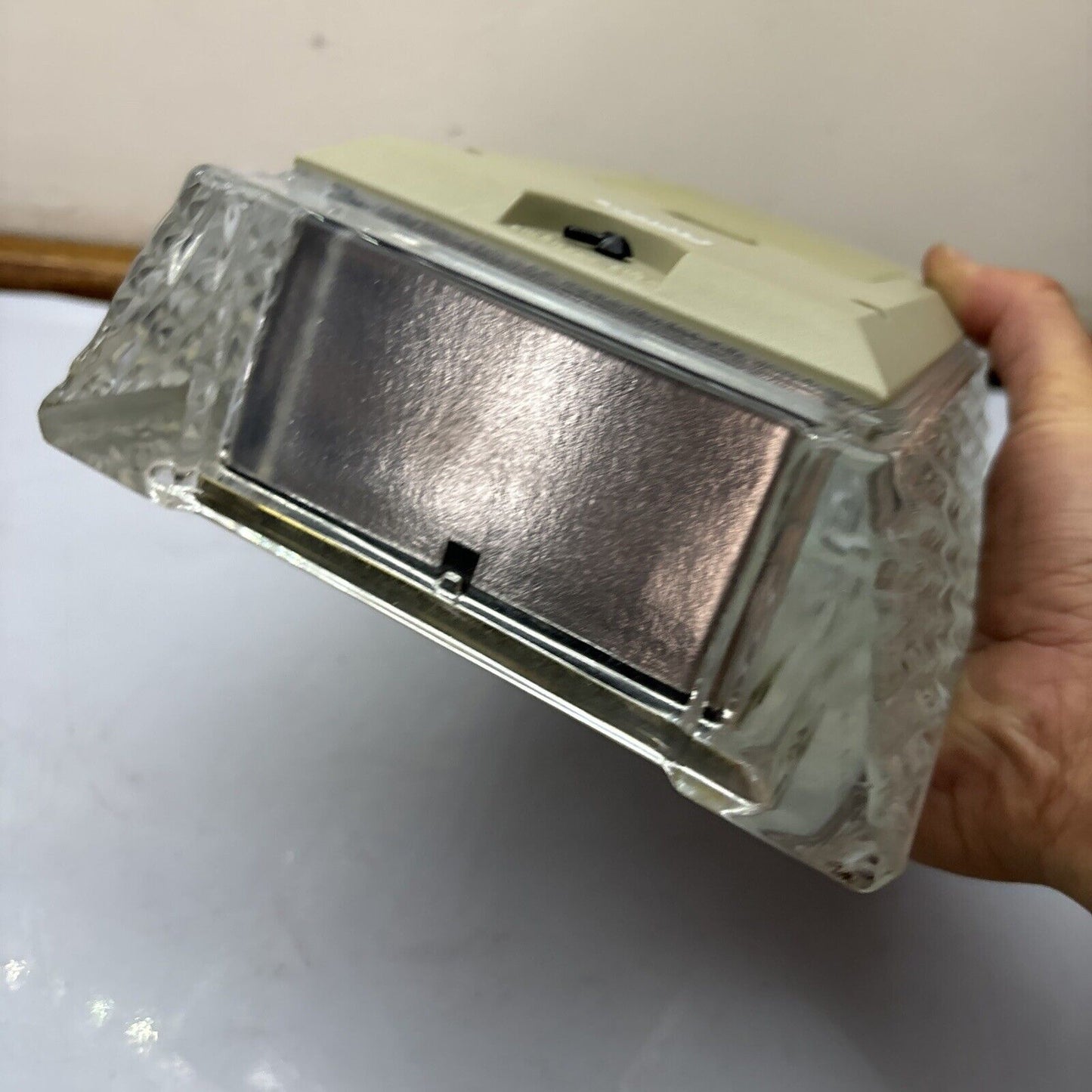 Seiko Quartz Glass Clock Table QZ401S