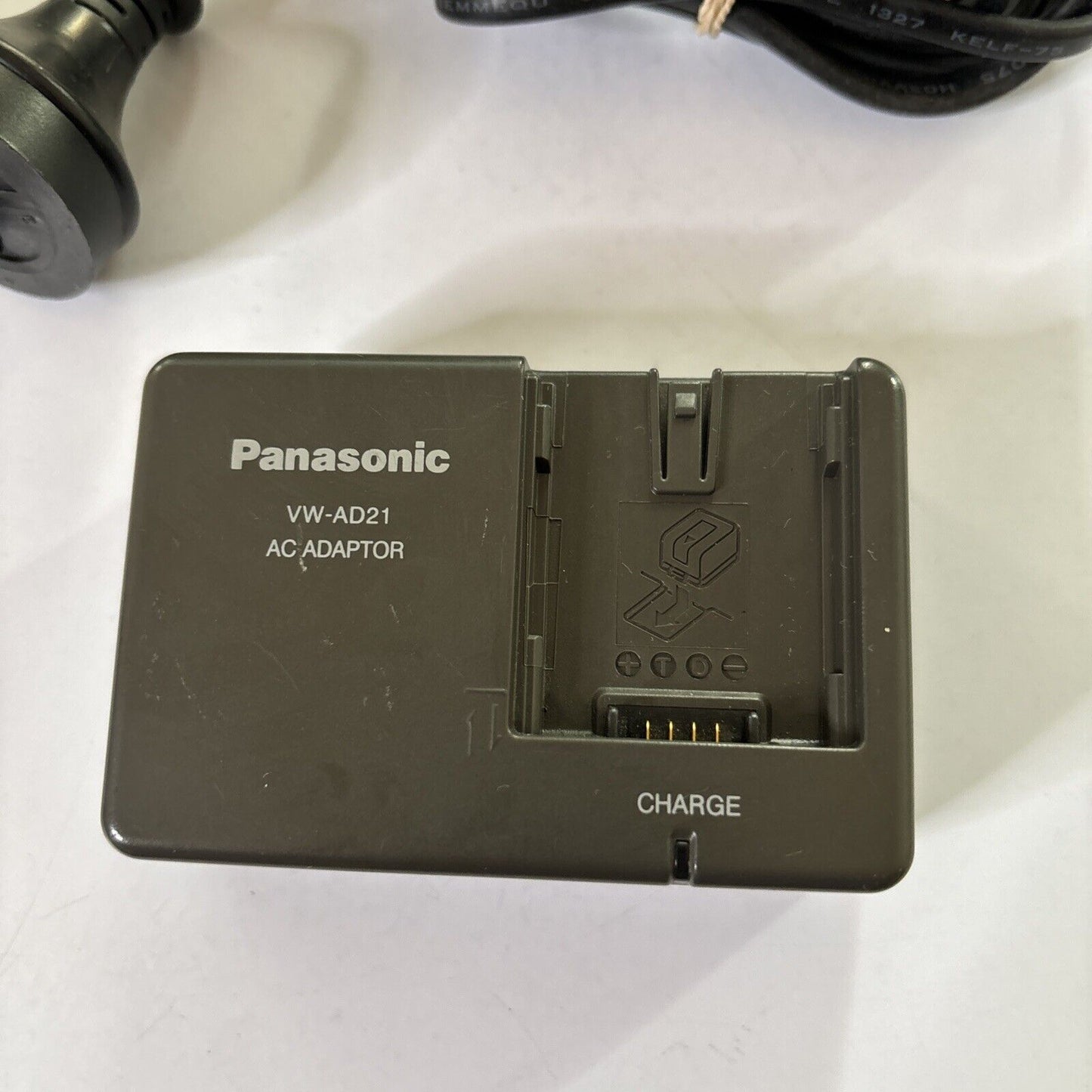Genuine Panasonic V2-AD21 Camera Charger