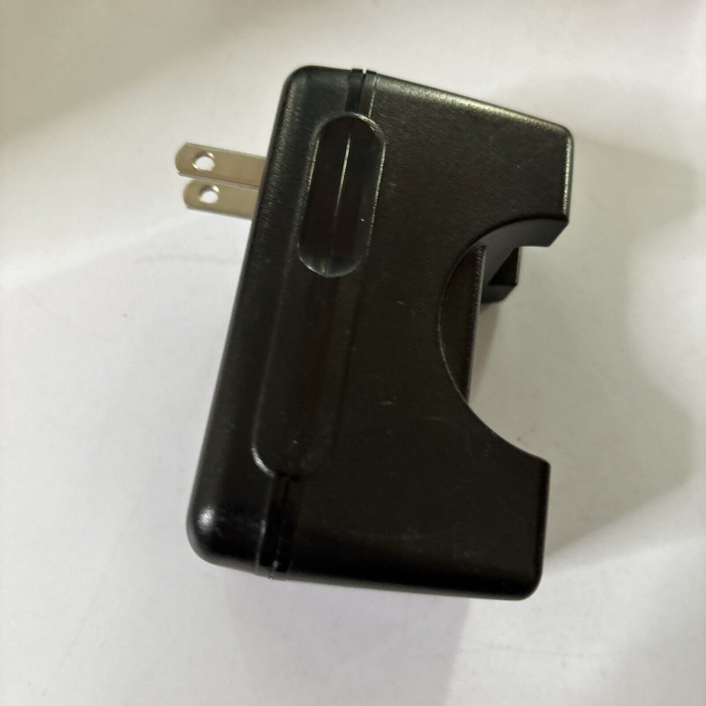 Panasonic RFEB103 Charger 100v  *Works Only In USA Or Japan Not Australia*