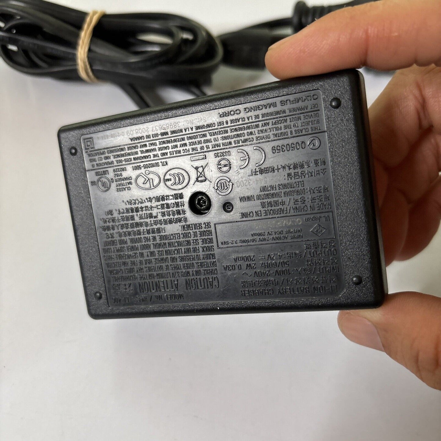 Genuine Olympus LI-40C Li-ion Battery Charger for LI-42B LI-40B