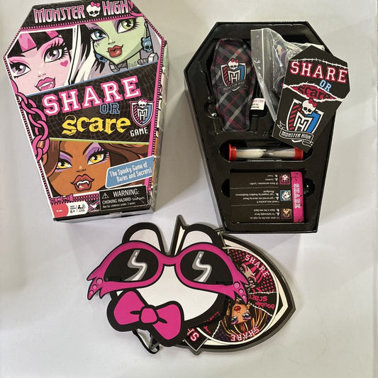 Monster High Share or Scare The Spooky Game of Dares & Secrets *No Instructions*