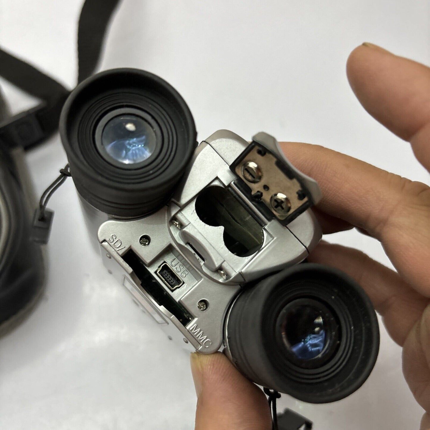 Bushmaster BinoCam BC2000P Binocular & Camera