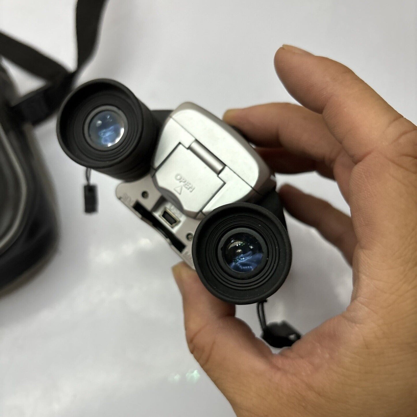 Bushmaster BinoCam BC2000P Binocular & Camera