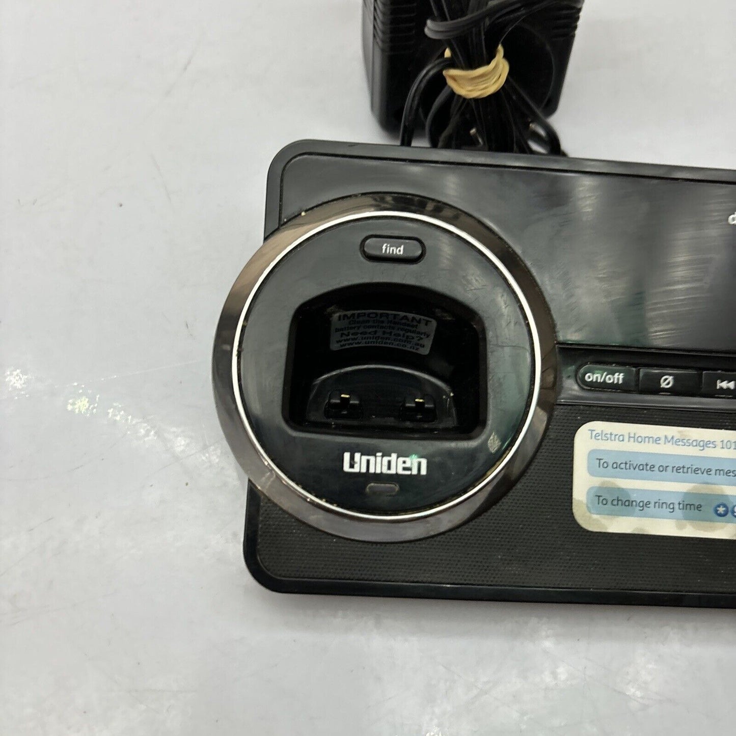 Uniden Handset Charger & Answering Machine Elite 9035+1 *No Handset*