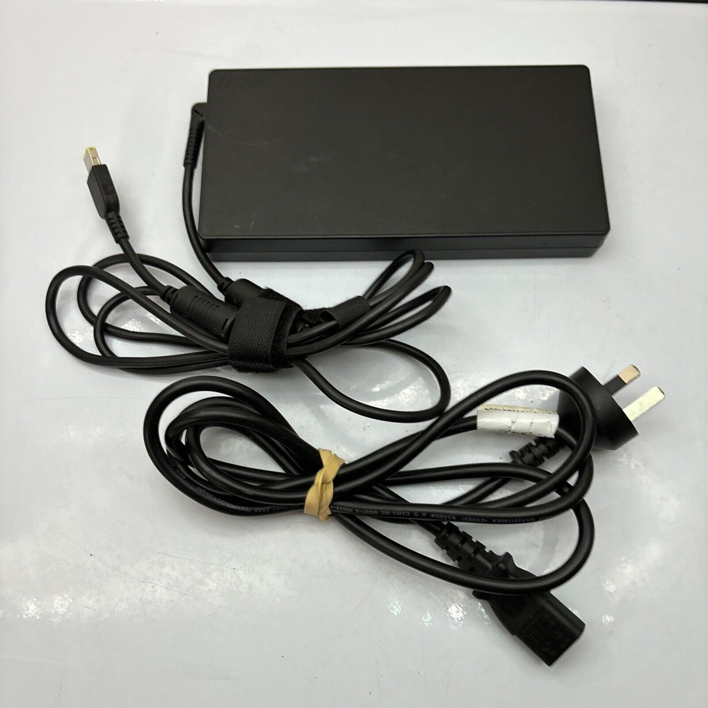 Genuine Lenovo AC Adapter Model ADL300SDC3A 300W 20v