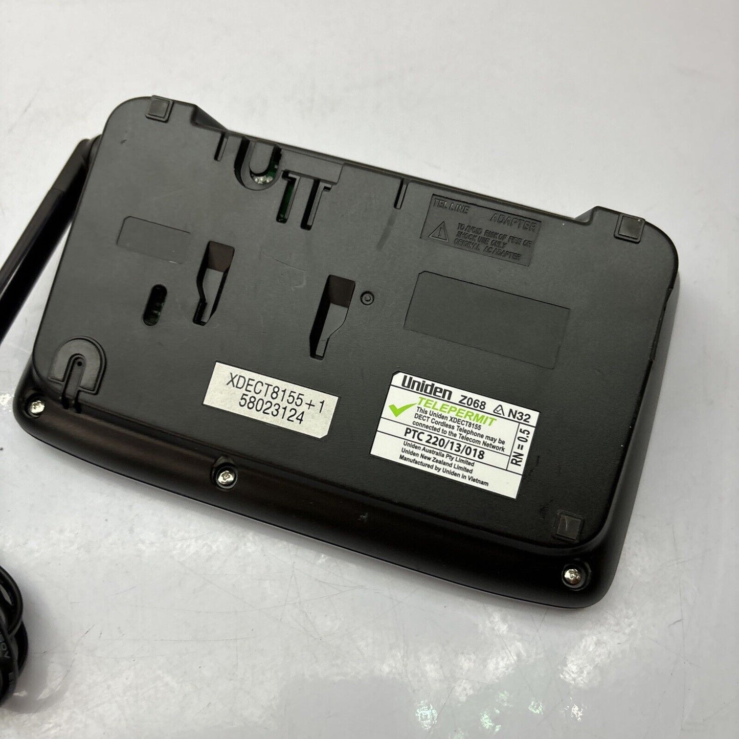 Uniden Z068 XDECT815 Handset Charger And Answering Machine *No Cordless Handset*