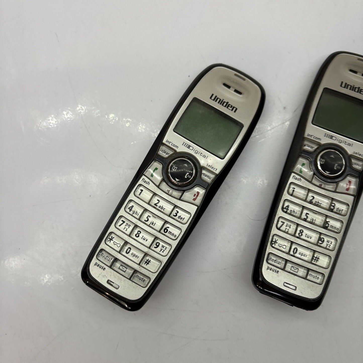 2x Uniden XDECT7015+1 Cordless Phone *Handset Only - No battery*
