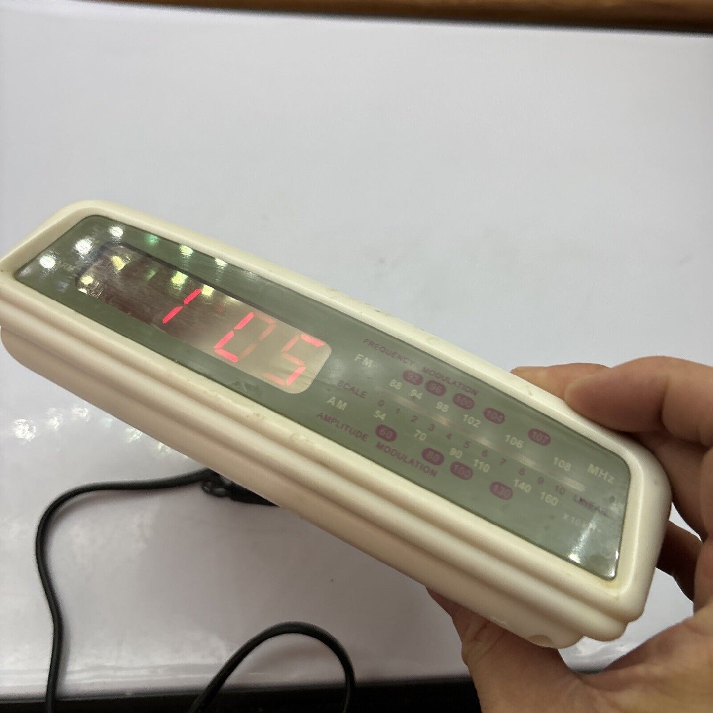 Sanyo RM6015 Alarm Clock AM/FM Radio