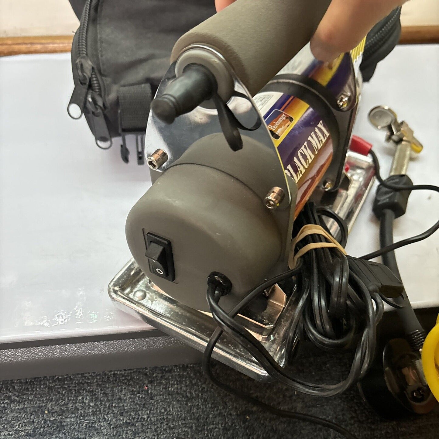 Bushranger Black Max 55X12 Air Compressor *Not Tested - For Parts*