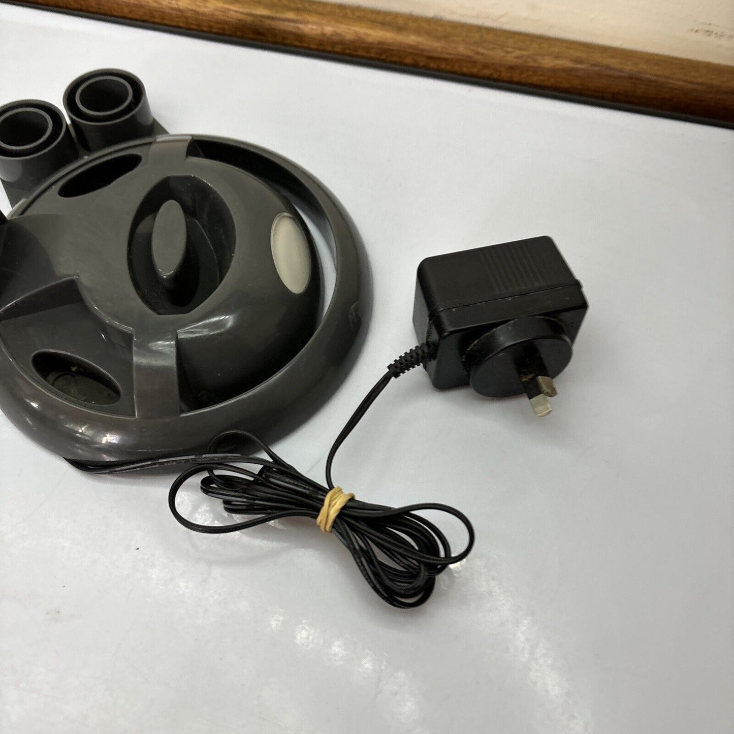 Hoover Prestige 7220 Charger Base & AC Adapter 18V 150mA