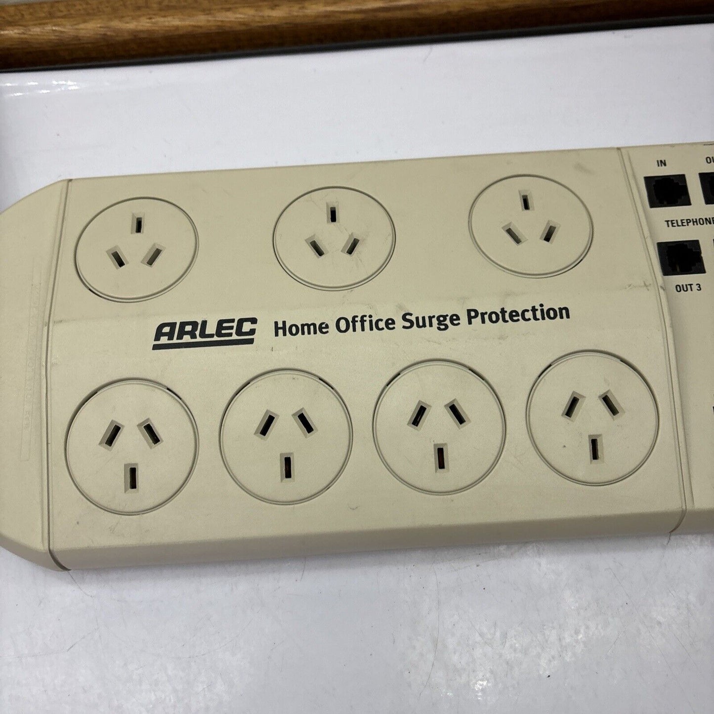 Arlec Home Office Surge Protection PB72 - 7 Outlet