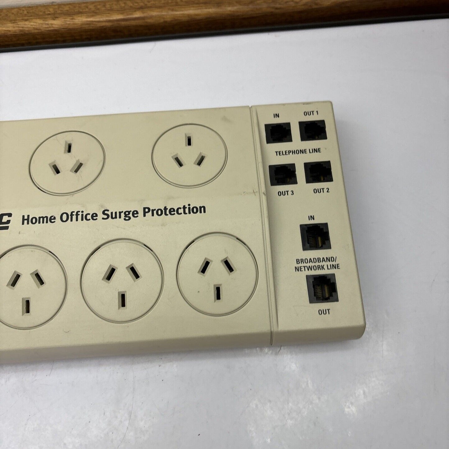 Arlec Home Office Surge Protection PB72 - 7 Outlet