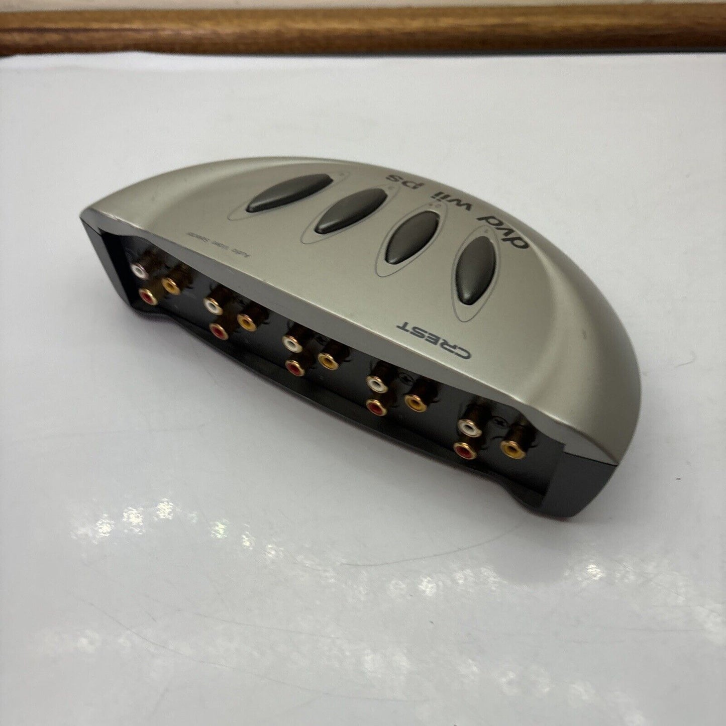 Crest 4-Way Audio Video Selector SWV4