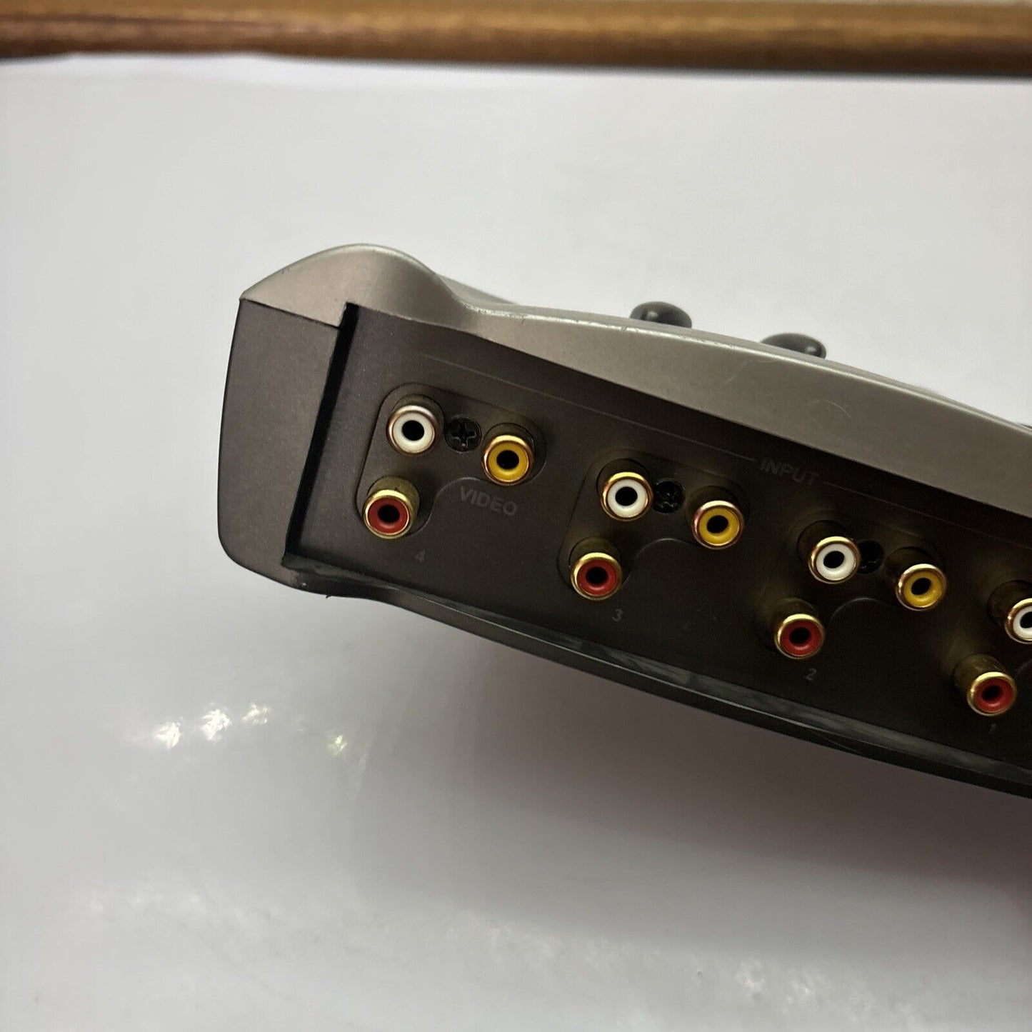 Crest 4-Way Audio Video Selector SWV4