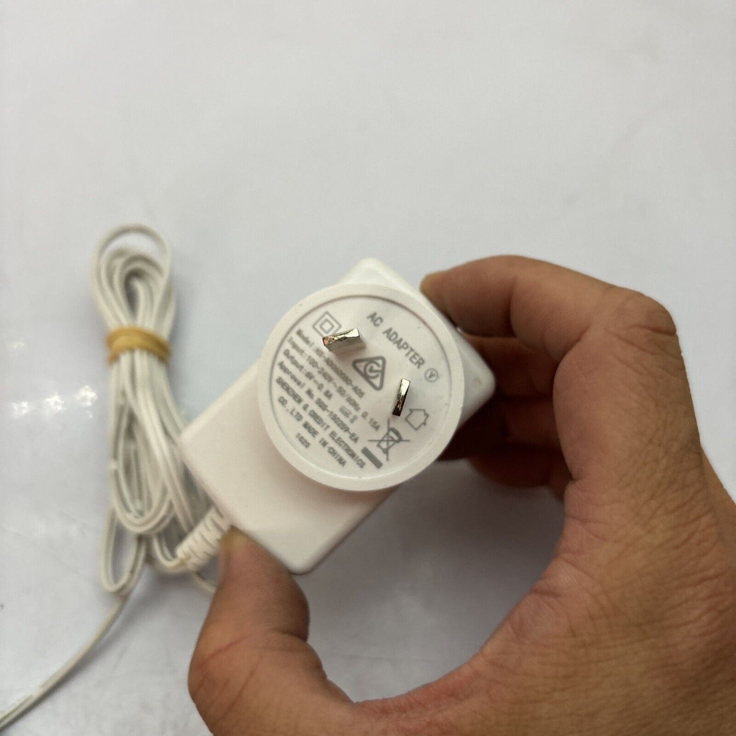 Oricom SC710 Charger & Adapter