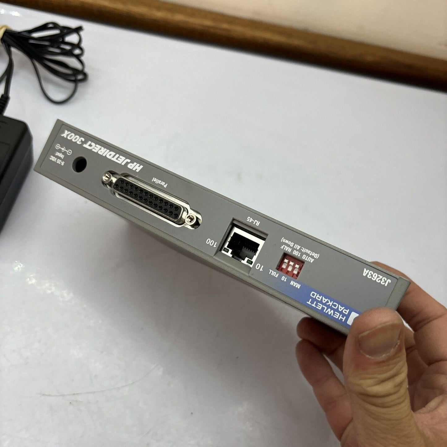 HP Hewlett Packard JetDirect 300X Print Server Parallel Ethernet Port