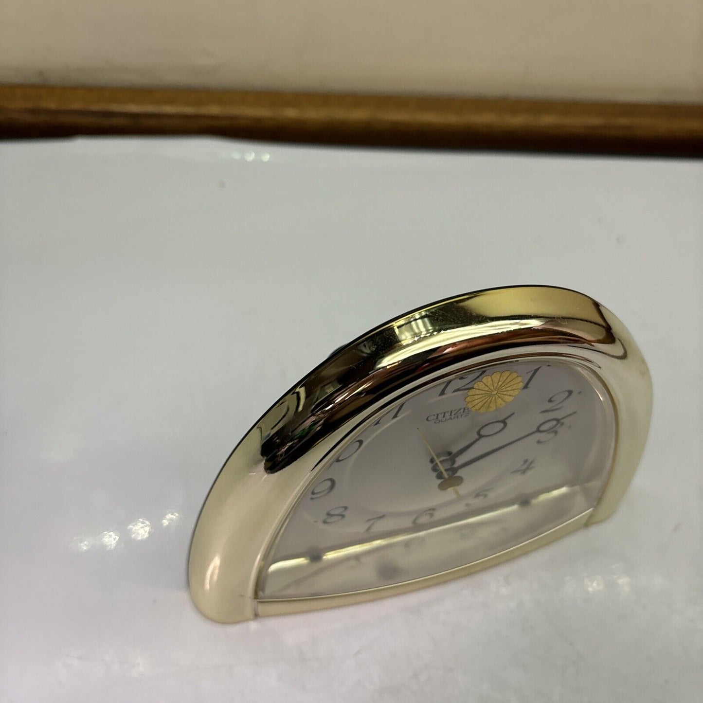 Citizen Table Quartz Clock 4rg581-0 A0184n