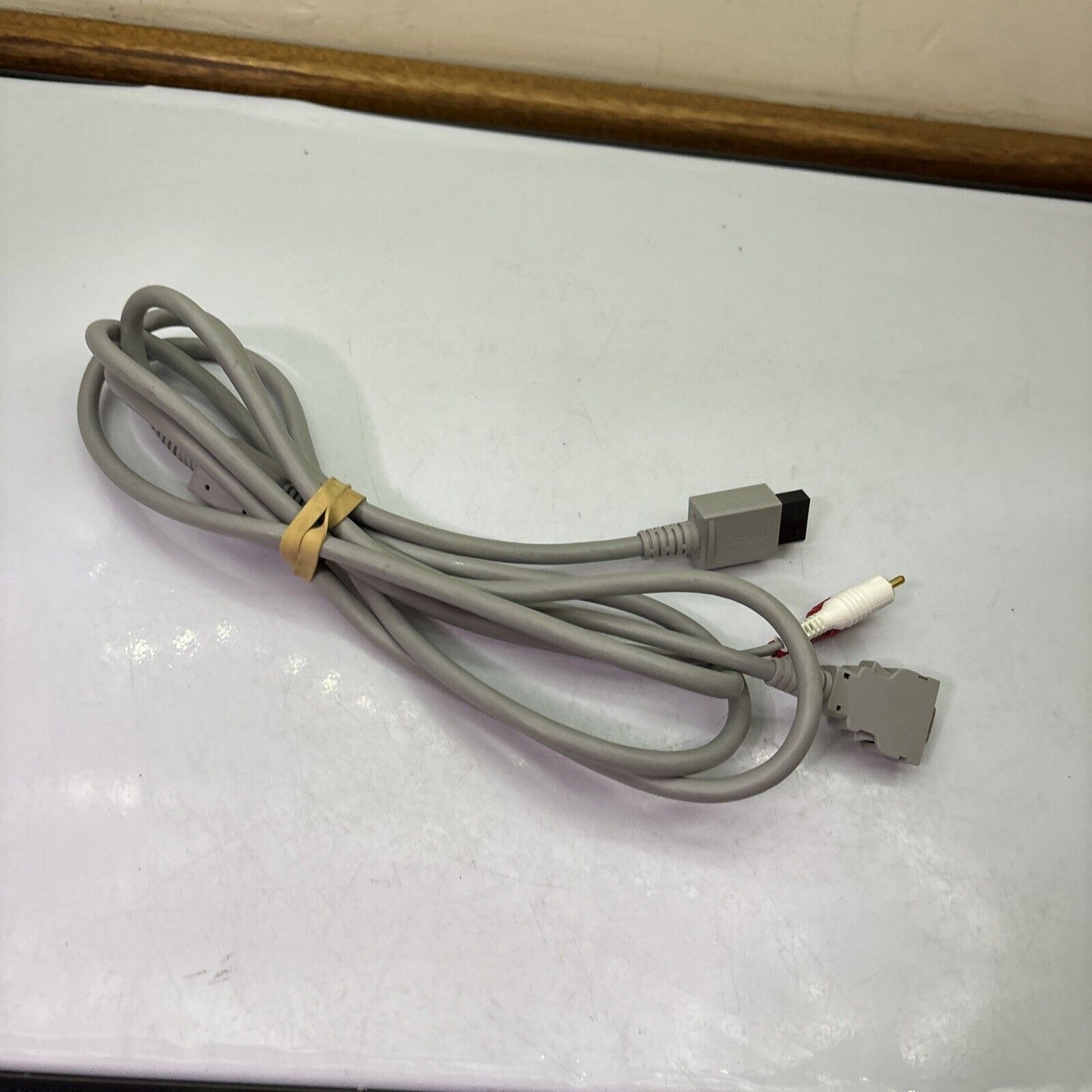 Genuine Nintendo Wii D-Terminal AV cable RVL-012 Ｄ端子