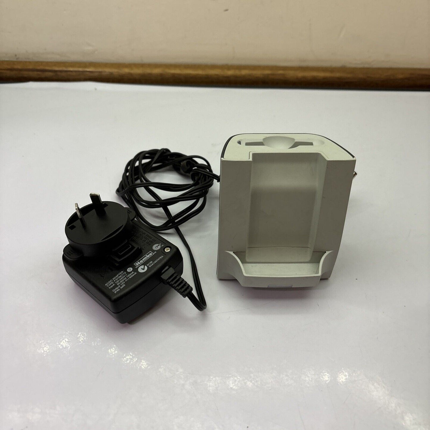 NEC 1755s Desktop Charger for Phone