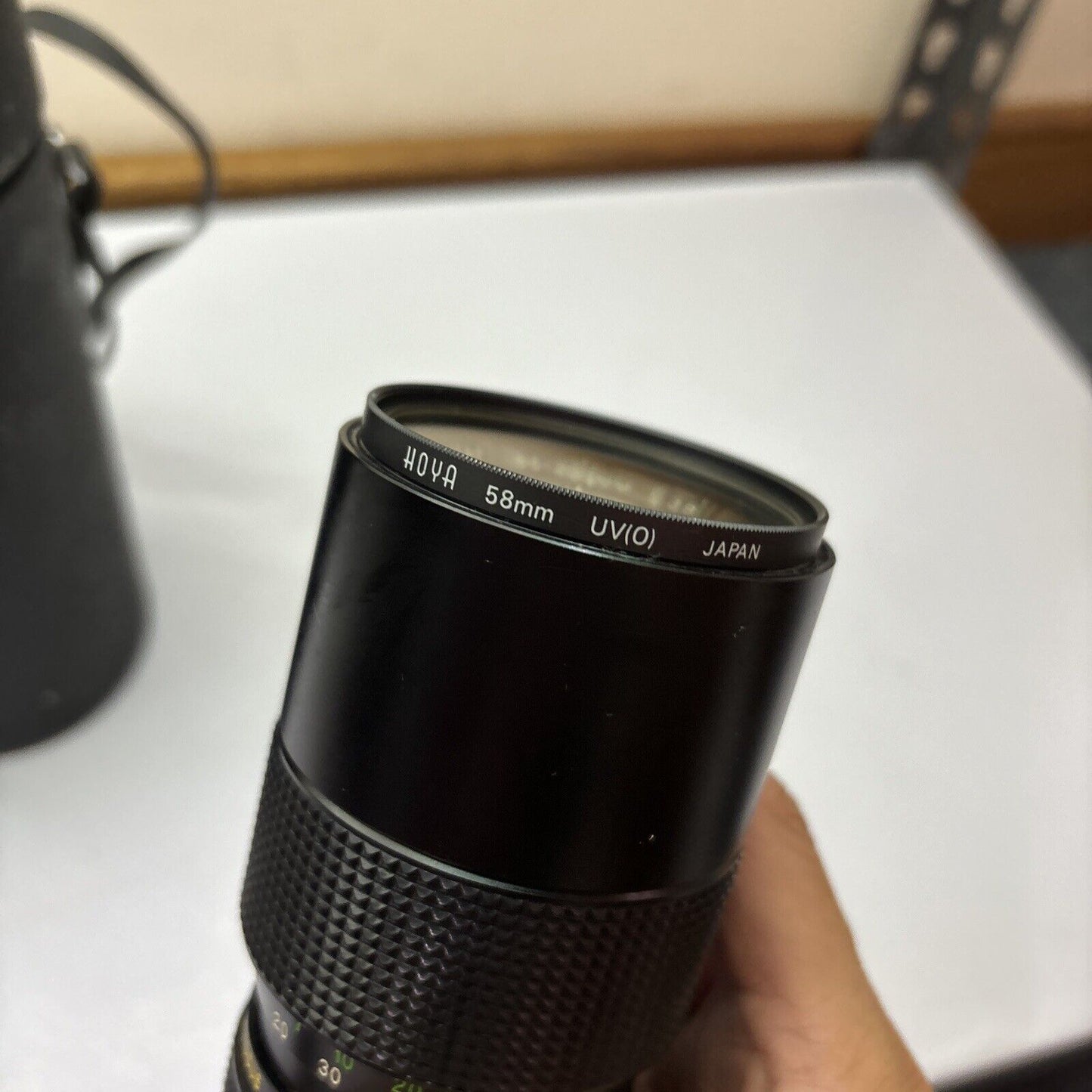 Vivitar 85-205mm 1-3.8 Close Focusing Auto Zoom 58mm No. 22623084