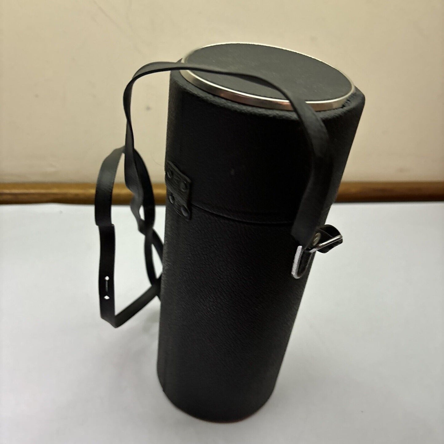 Vivitar 85-205mm 1-3.8 Close Focusing Auto Zoom 58mm No. 22623084