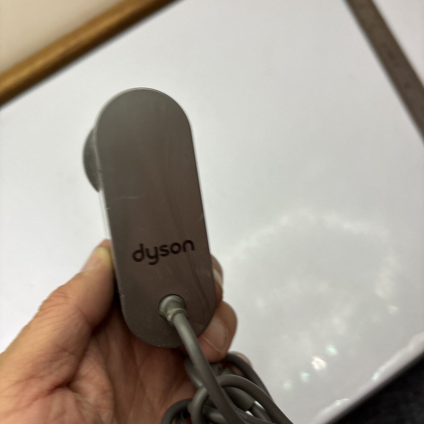 Genuine Dyson Battery Charger 205720-05 25.1V 780mA