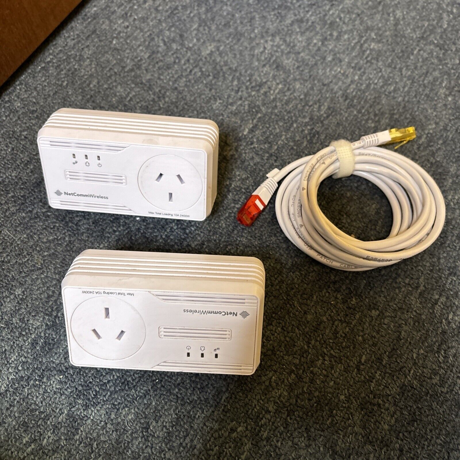 2x NetComm Wireless NP205 Powerline Adapters With AC Pass-Through ...