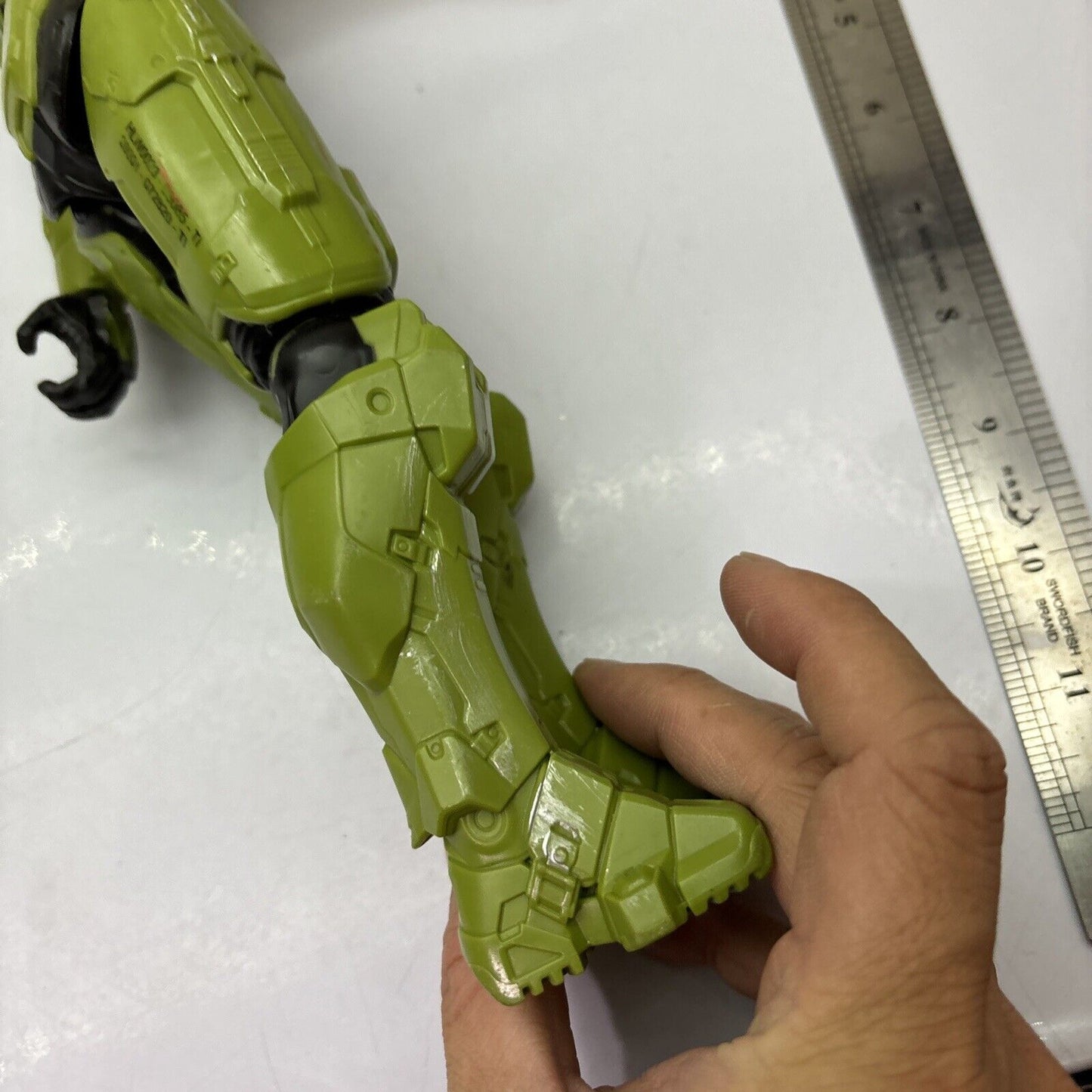 Halo Master Chief 12" & 7" Covenant Elite Minor Figure