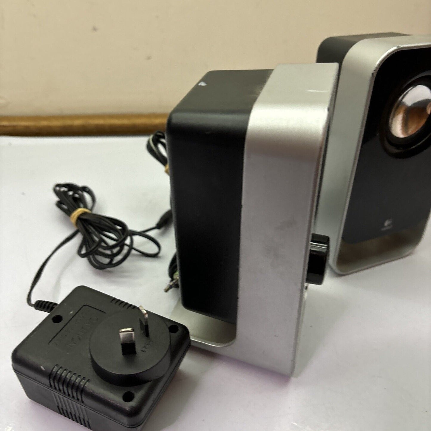 Logitech Multimedia Stereo Speaker S-00035 3.5mm Jack