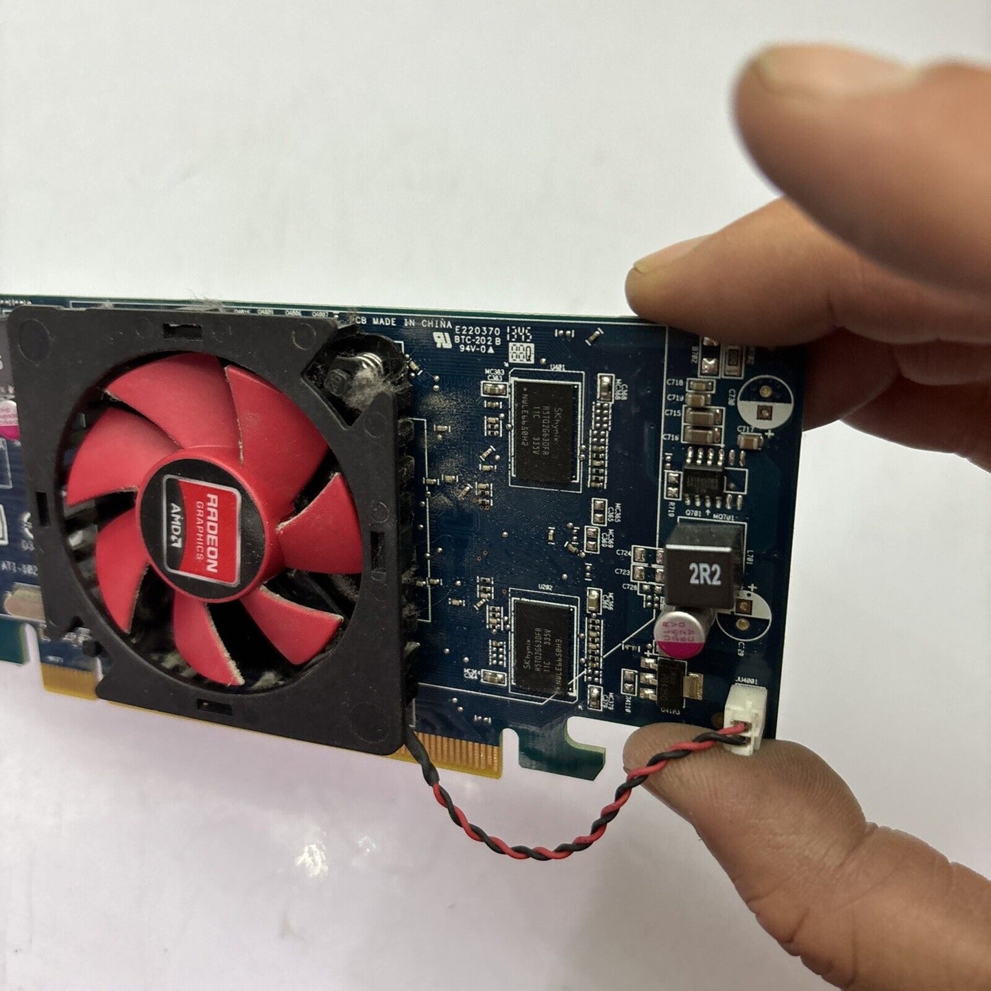 AMD Radeon Low Profile ATI-102-C26405 (B) HD7470 1GB 1024MB Graphics Card 02FVV6