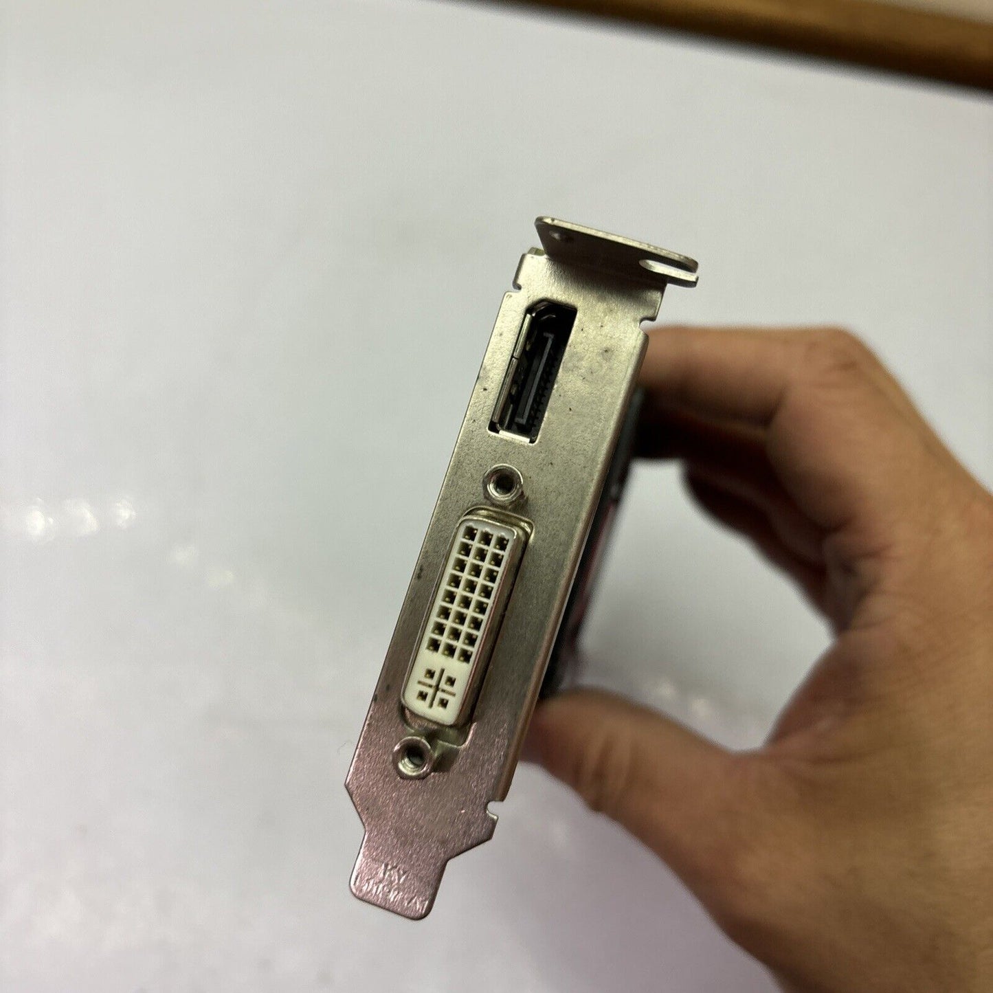 AMD Radeon Low Profile ATI-102-C26405 (B) HD7470 1GB 1024MB Graphics Card 02FVV6