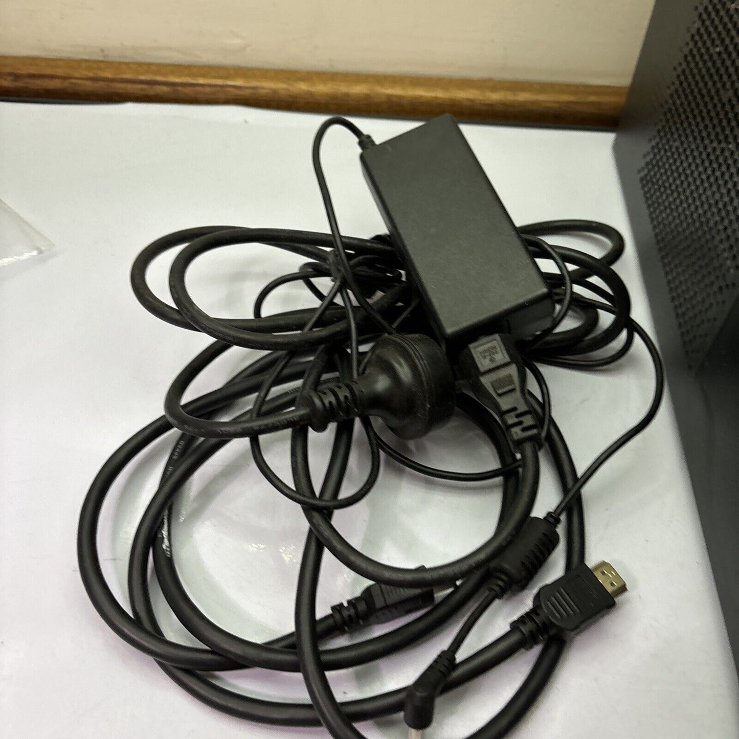 Acer Aspire XC-704 Desktop Intel N3700 4gb RAM 500gb HDD